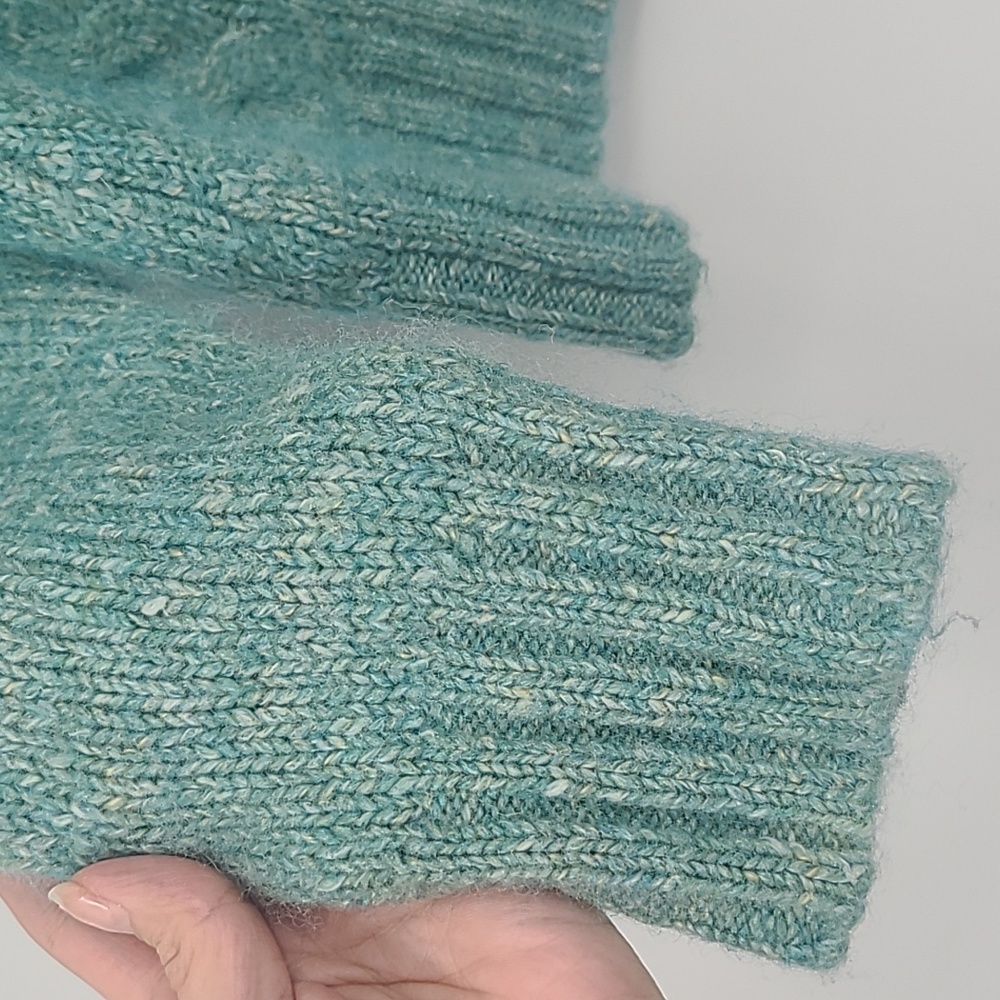 L.L. Bean seafoam green wool cardigan sweater large - Picture 4 of 9